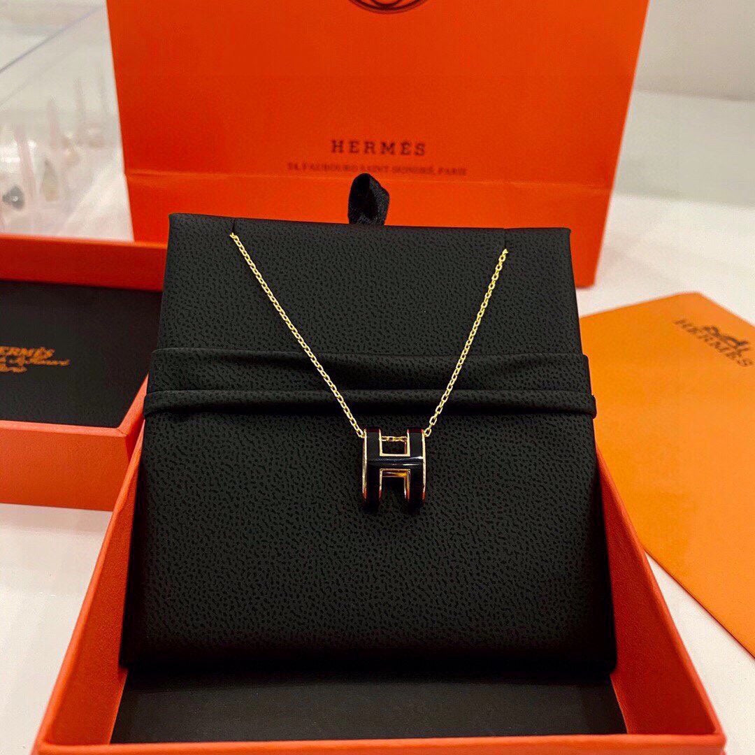 18K Mini Pop Hermes Black Necklace