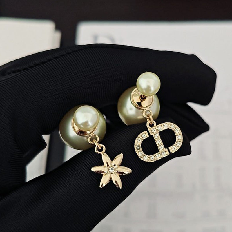 18K Dior Tribales Leaf Pearl Earrings