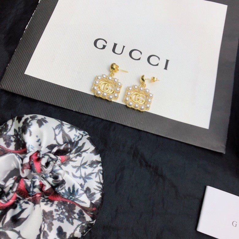 18K Double Gucci Square Pearls Earrings