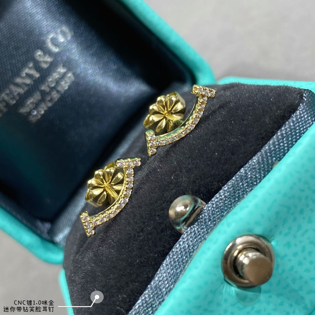 18K Tiffany Smile Diamonds Earrings