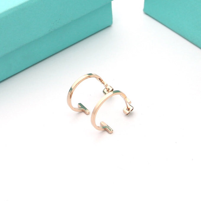 18K Tiffany Hoop Earrings