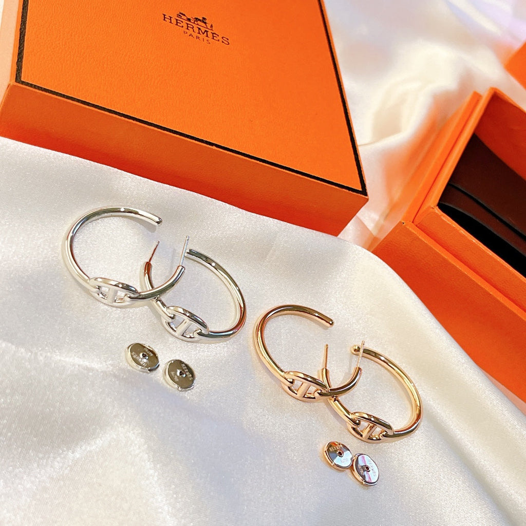 18K Chaine D'Ancre Hermes Earrings